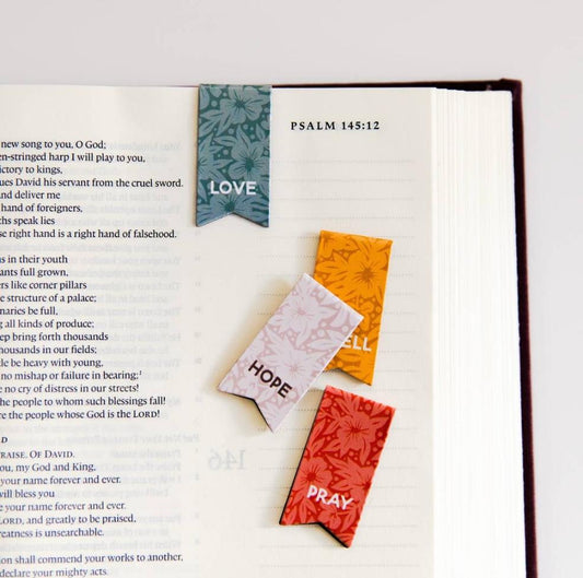 Dwell Magnetic Bookmark Set - Heartfelt Gift Box