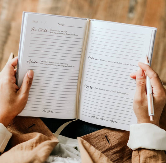 Floral Be Still Journal - Heartfelt Gift Box