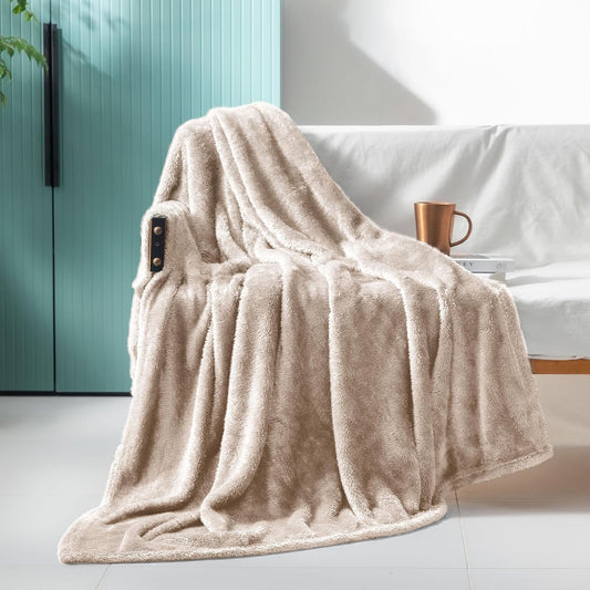 Fuzzy Fleece Throw | Camel