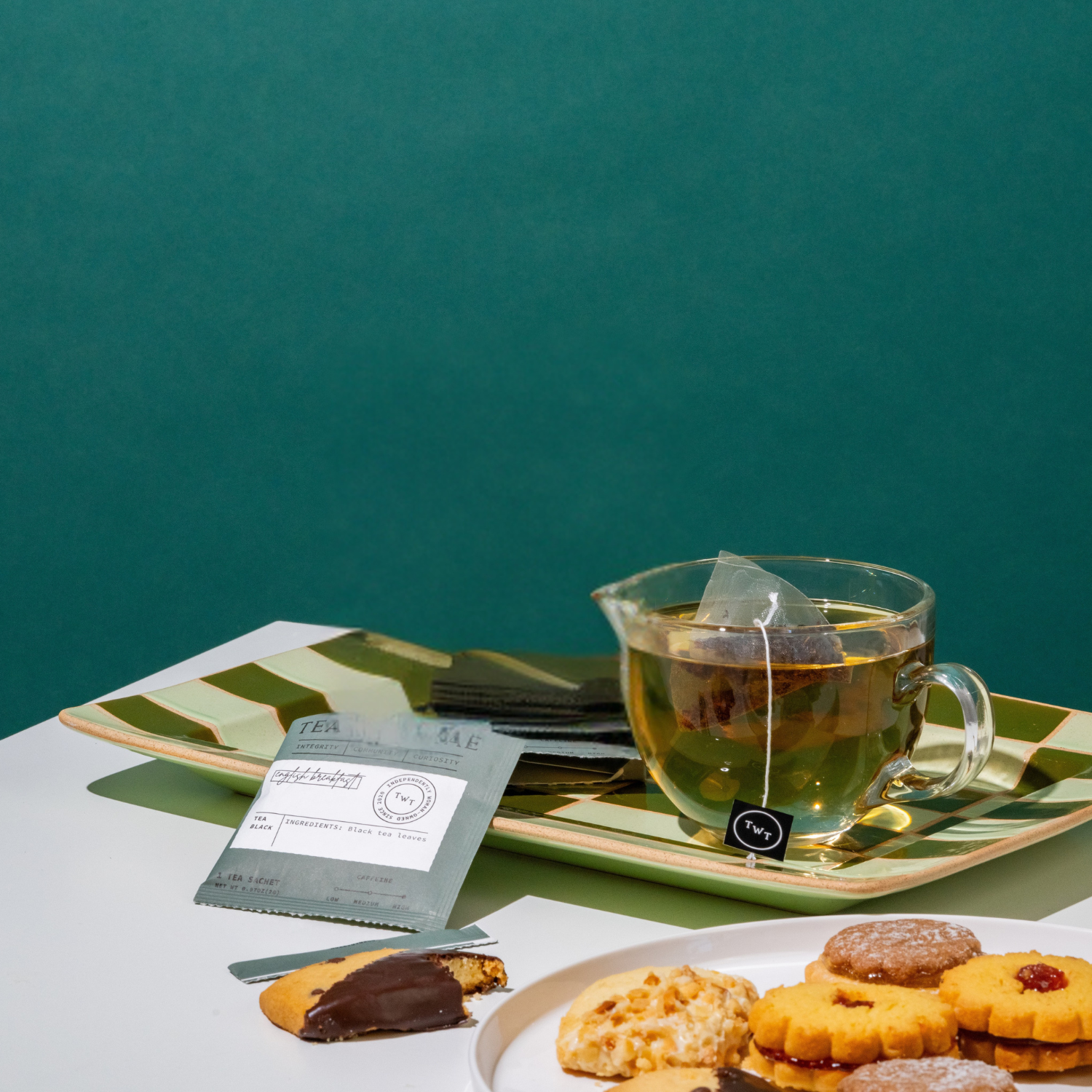 Fruit & Berry Oolong Tea | One Sachet - Heartfelt Gift Box