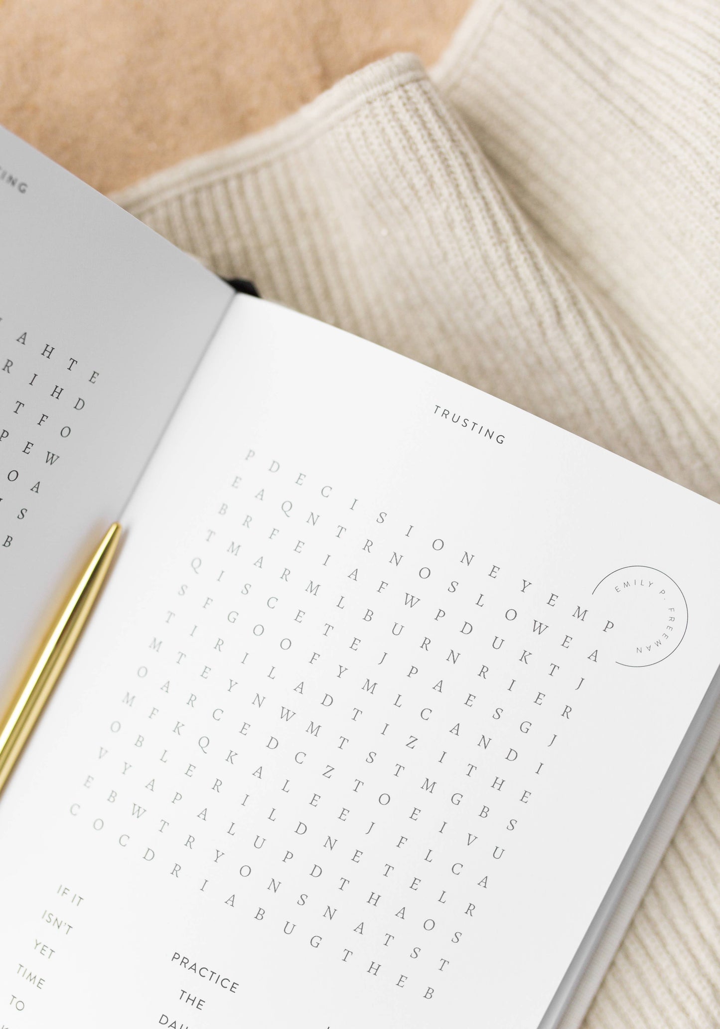 The Wordsearch Book: Becoming - Heartfelt Gift Box